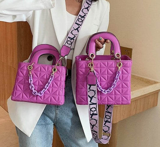 Chain to me 2 C.B - Purse-sway-ion.com