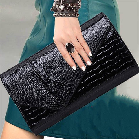 Women's clutch bag - Purse-sway-ion.com