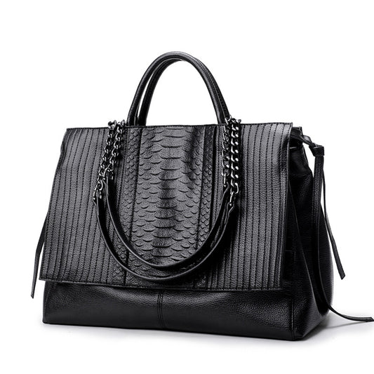 Casual Black Handbag - Purse-sway-ion.com