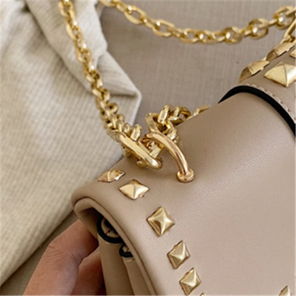 Chain stud shoulder bag - Purse-sway-ion.com