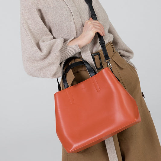 Fashionable Leather Shoulder Bag - Purse-sway-ion.com